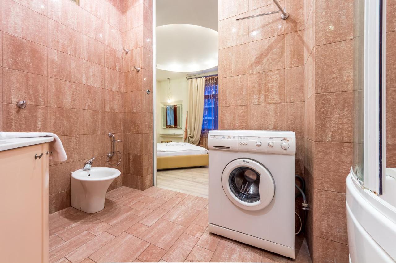 Central Apartments On Khreschatyk เคียฟ ภายนอก รูปภาพ