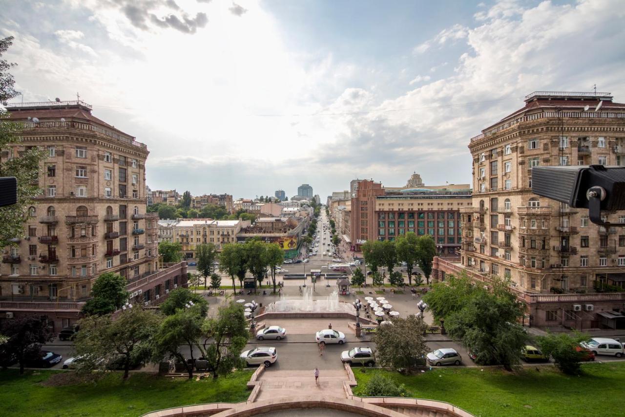 Central Apartments On Khreschatyk เคียฟ ภายนอก รูปภาพ
